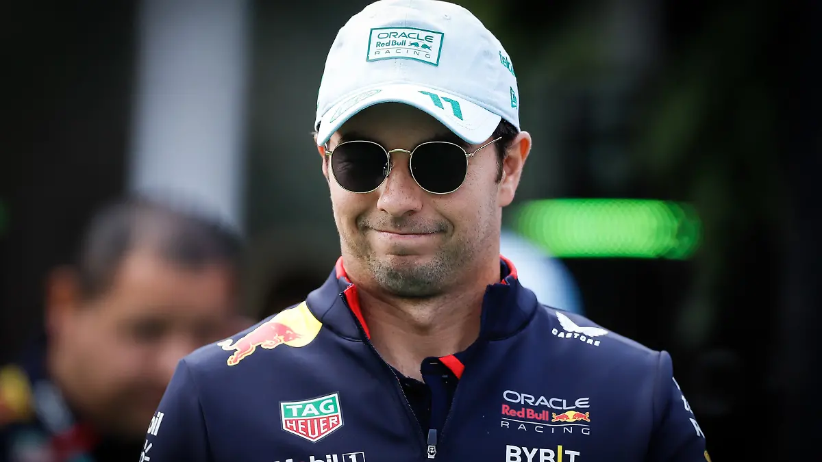 Arruinó mi carrera, dice Checo Pérez sobre el toque con Liam Lawson en el GP de México
